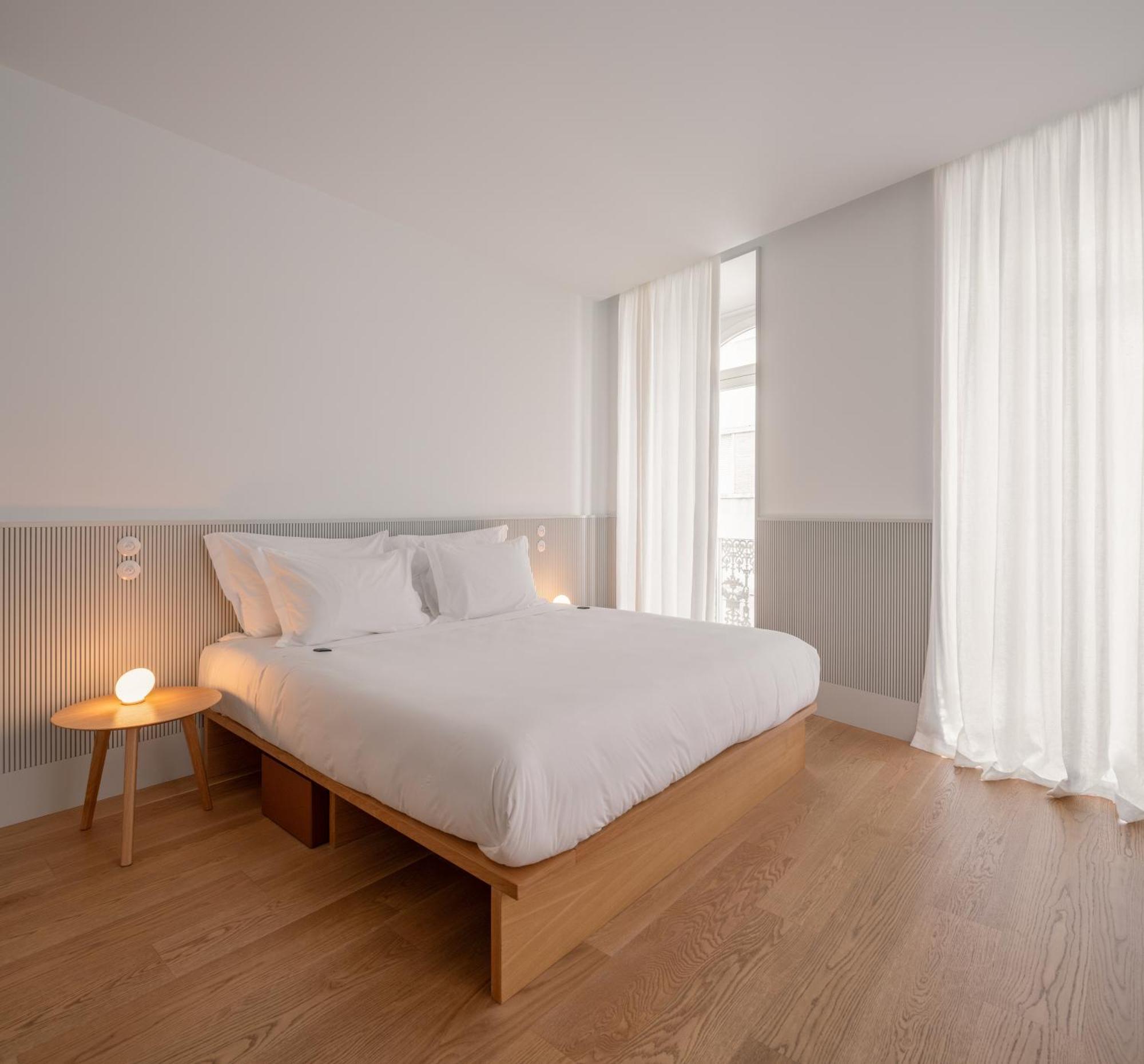 Montecarmo12 - Design Boutique Hotel Lisbon Exterior photo